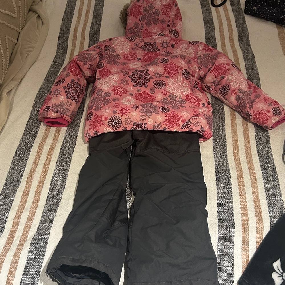 Pink Snowflake Winter Jacket with Fur Hood from OshKosh - Picture 2 of 6
